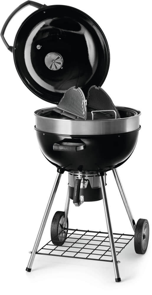 KETTLE SEAZN BREAK:  Napoleon | PRO 22 Charcoal Kettle Grill